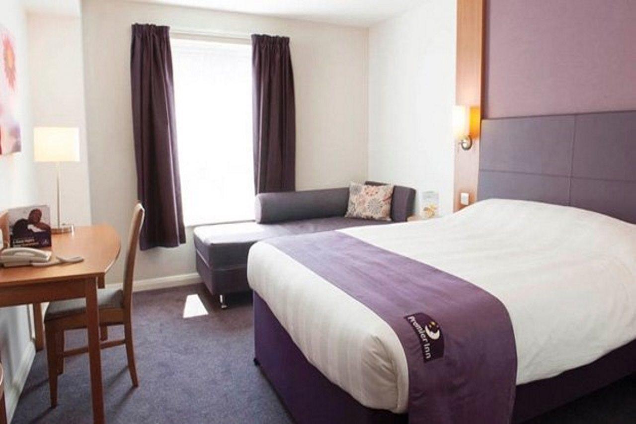 Premier Inn Birmingham South 鲁贝里 外观 照片